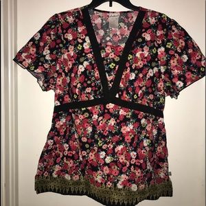 Cherokee Studio B scrub top